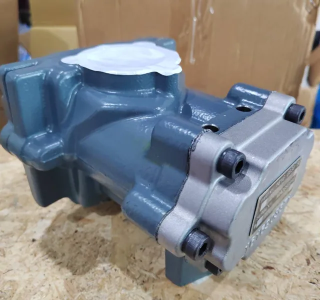 Atlas Copco 1616657593 O.I.S. F-05 C55 Air End, product-family reference thumbnail 3