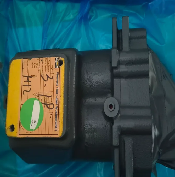 Atlas Copco Oil-injected screw air end element reference view for part number 1616757580, view-01