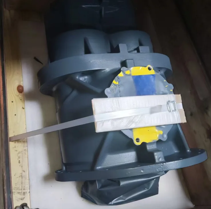 Atlas Copco Oil-injected screw compressor element / air end reference view for part number 1616728180, view-01